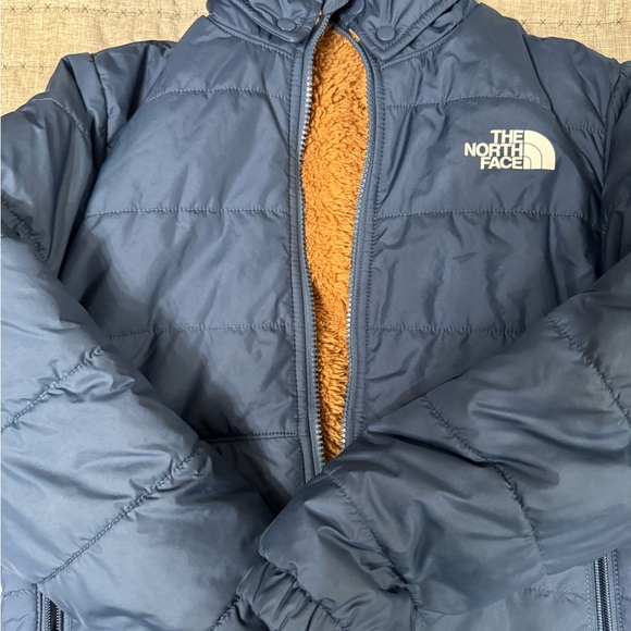 The North Face Navy Quilted Jacket - Picture 3 of 4